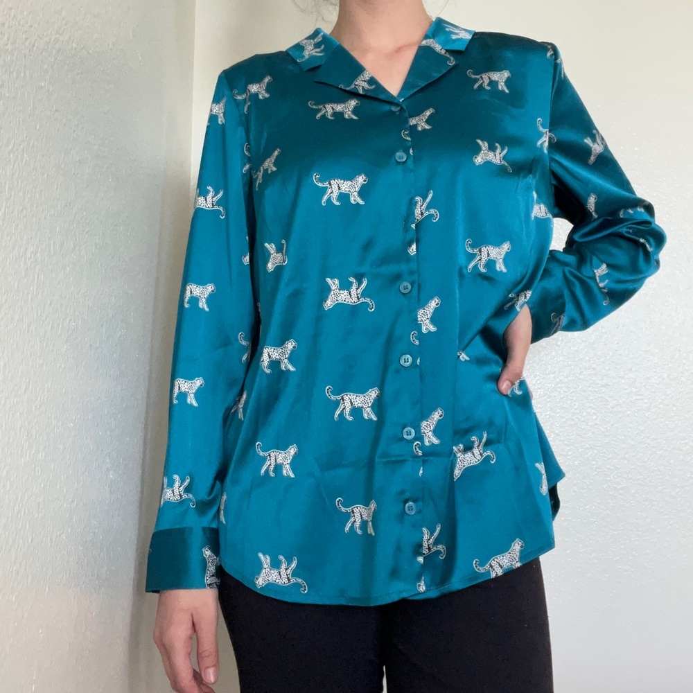 Vintage Denim&Company Teal Blouse with Leopards